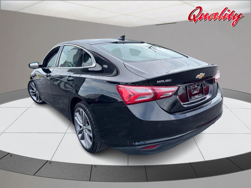 Chevrolet Malibu Vehicle Image 05