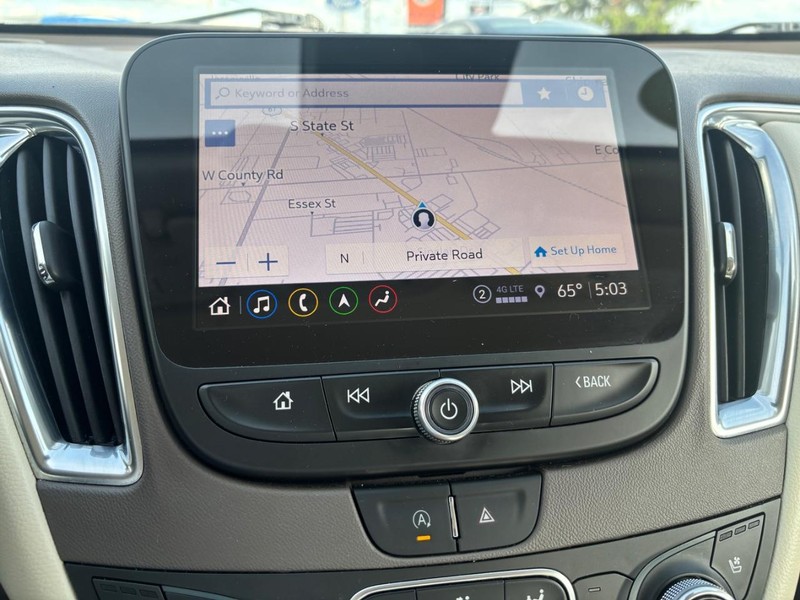Chevrolet Malibu Vehicle Image 19