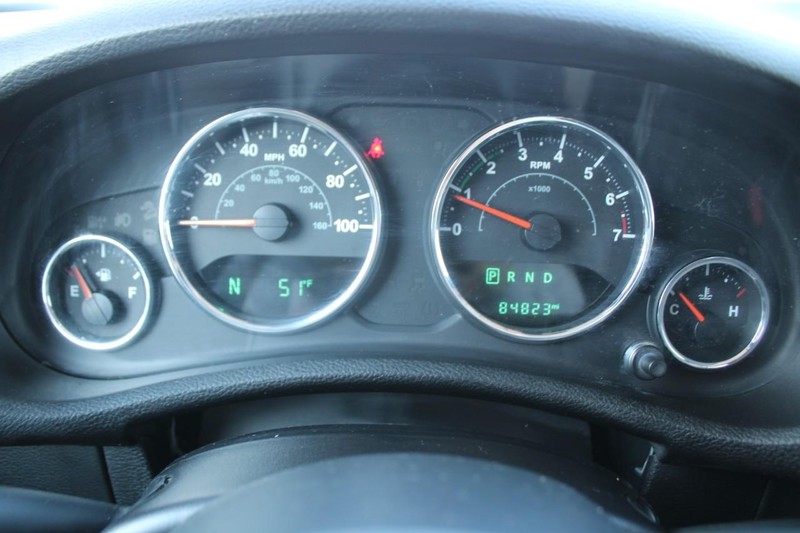 Jeep Wrangler Unlimited Vehicle Image 18