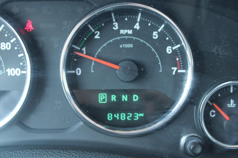 Jeep Wrangler Unlimited Vehicle Image 19