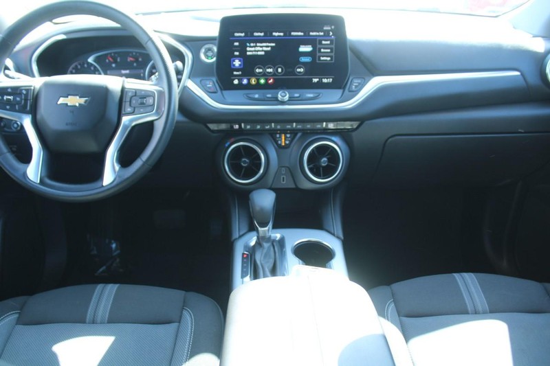 Chevrolet Blazer Vehicle Full-screen Gallery Image 13