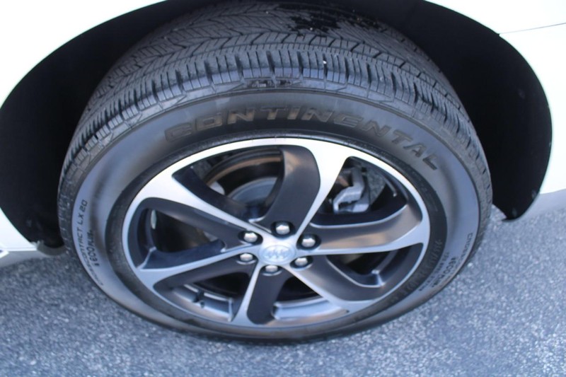 Buick Enclave Vehicle Image 07