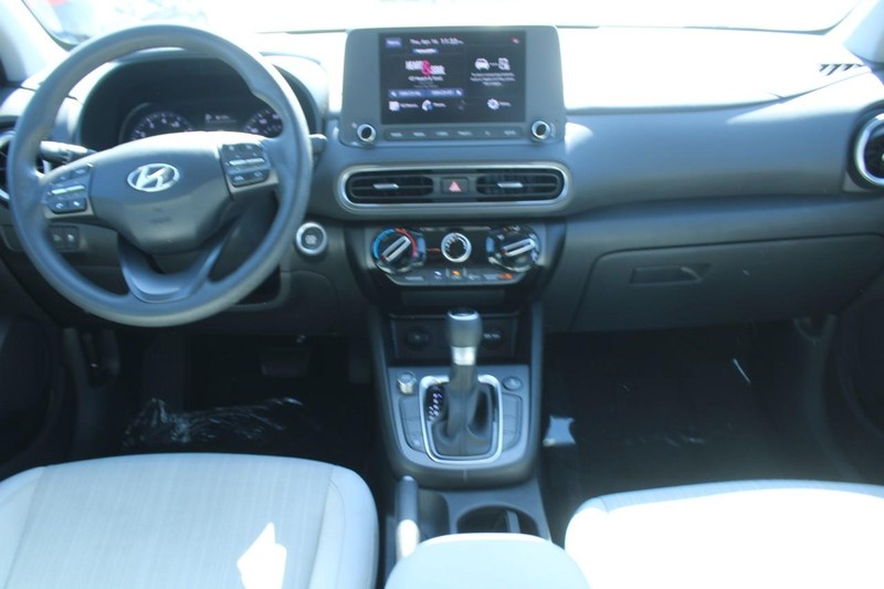 Hyundai Kona Vehicle Image 13