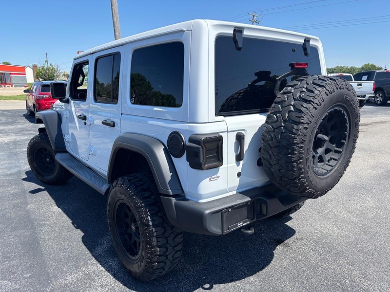 Jeep Wrangler Unlimited Vehicle Image 06