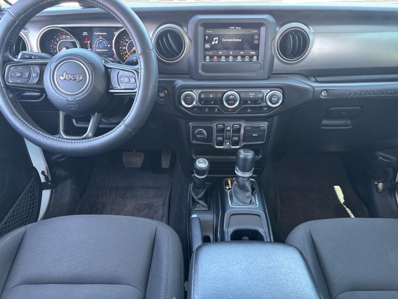 Jeep Wrangler Unlimited Vehicle Image 14