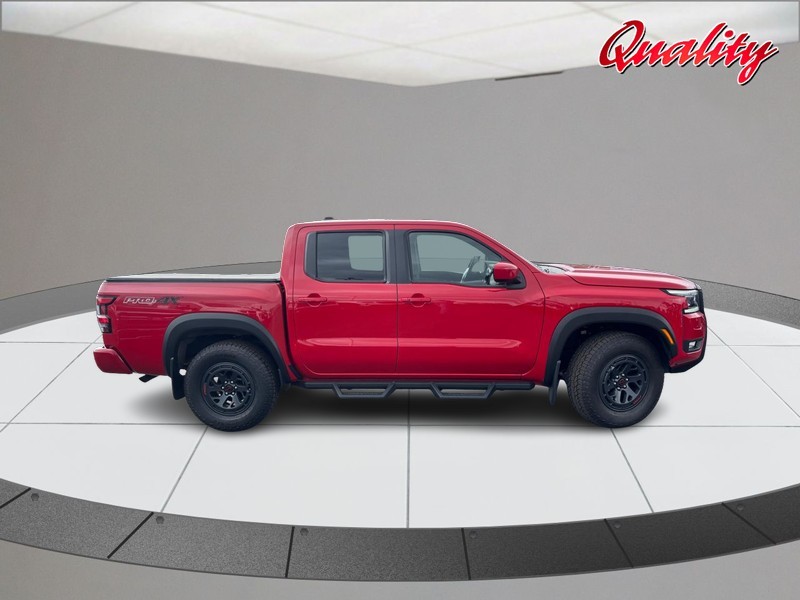 Nissan Frontier Vehicle Image 02