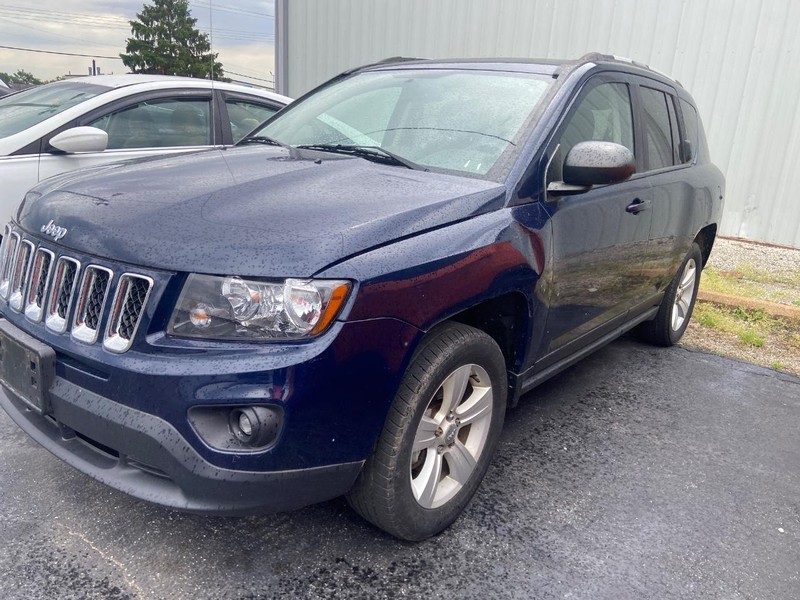 Jeep Compass Vehicle Image 03