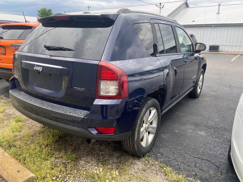 Jeep Compass Vehicle Image 05