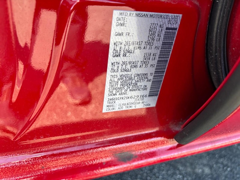 Nissan Frontier Vehicle Image 19