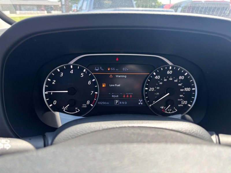 Nissan Frontier Vehicle Image 20