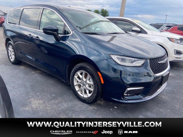 more details - chrysler pacifica