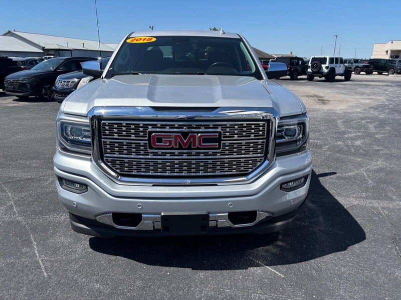 GMC Sierra 1500 Vehicle Image 12