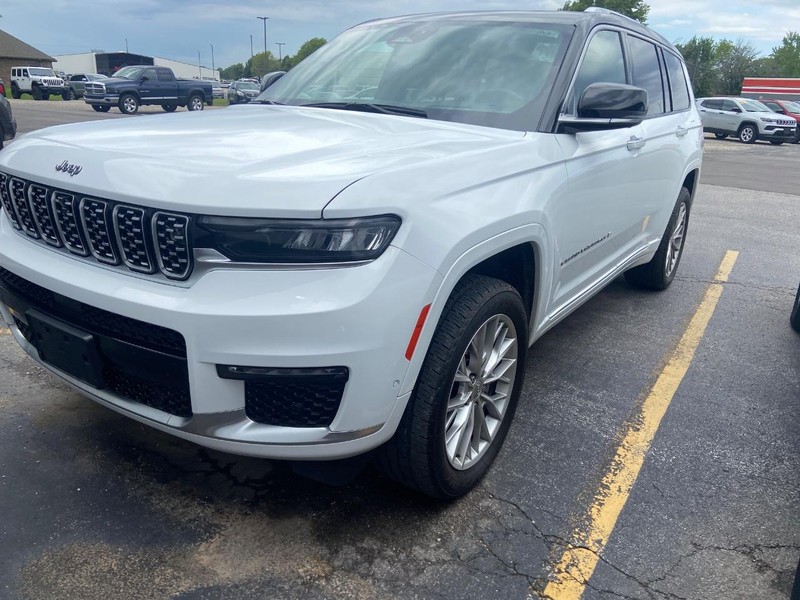 Jeep Grand Cherokee L Vehicle Image 05