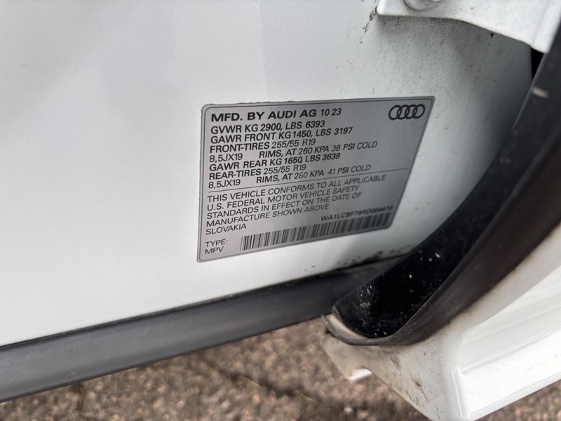 Audi Q7 Vehicle Image 17