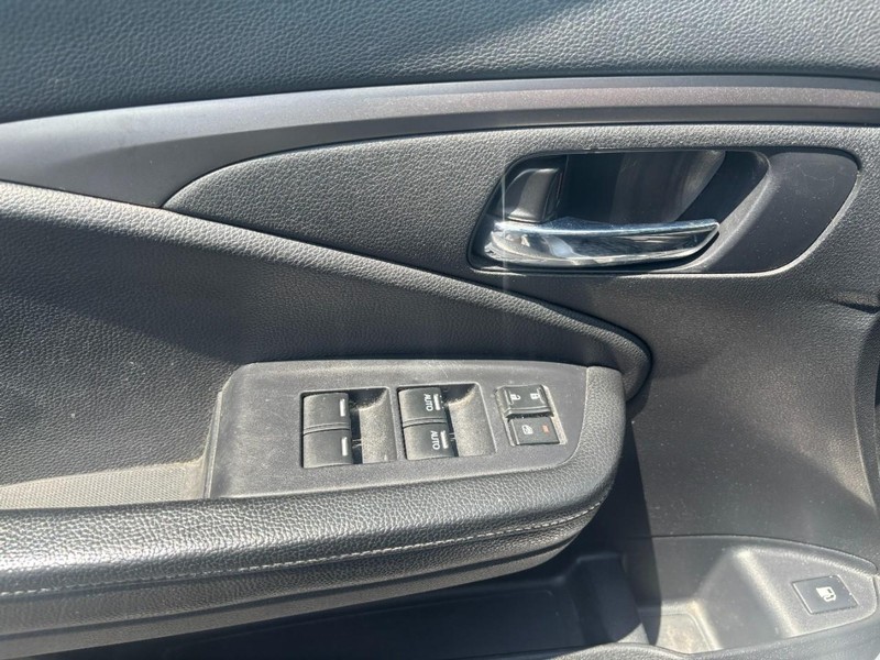 Honda Ridgeline Vehicle Image 09
