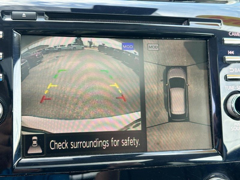 Nissan Murano Vehicle Image 25