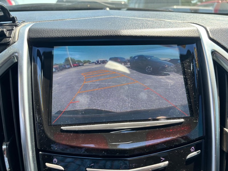 Cadillac SRX Vehicle Image 19