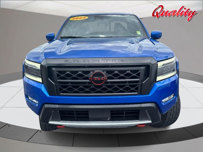Nissan Frontier Vehicle Image 10