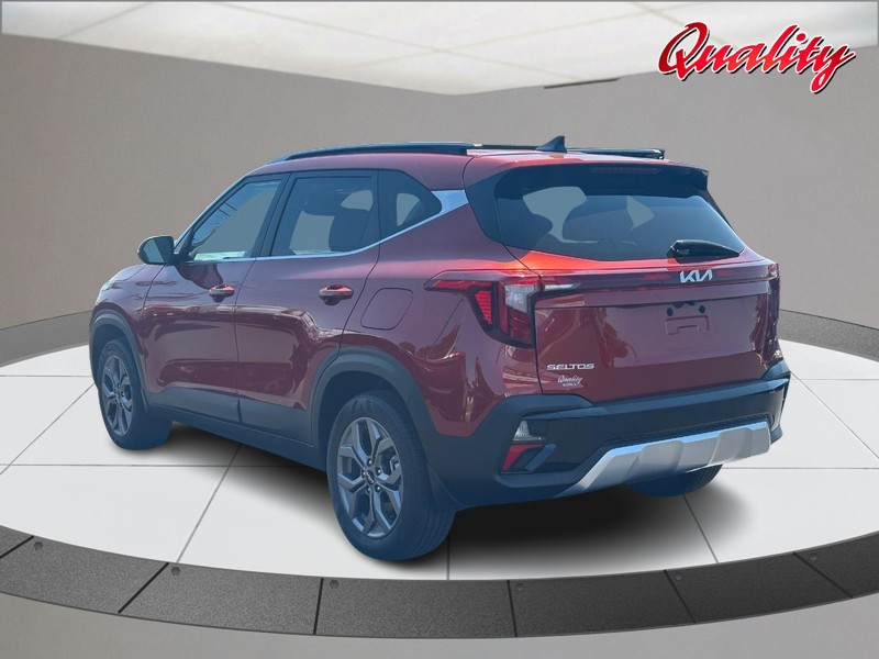 Kia Seltos Vehicle Image 05