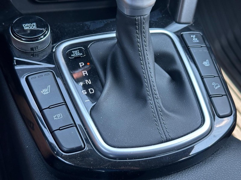 Kia Seltos Vehicle Image 20