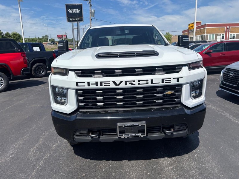 Chevrolet Silverado 2500HD Vehicle Image 10