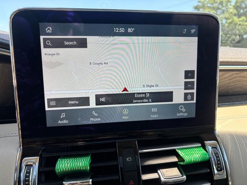 Lincoln Navigator Vehicle Image 19