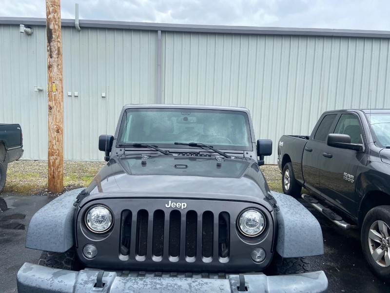 Jeep Wrangler Unlimited Vehicle Image 02