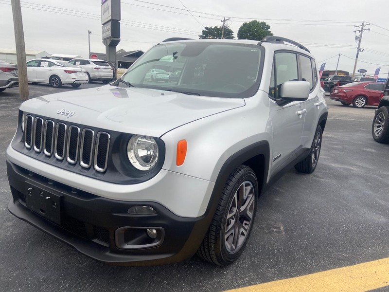 Jeep Renegade Vehicle Image 03