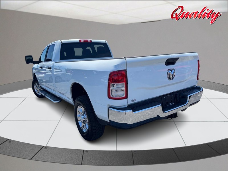 Ram 3500 Vehicle Image 05