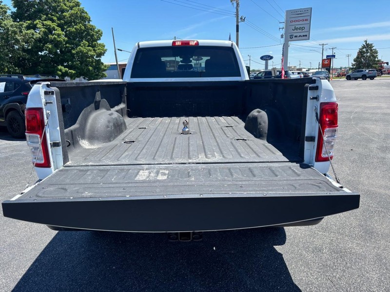 Ram 3500 Vehicle Image 06