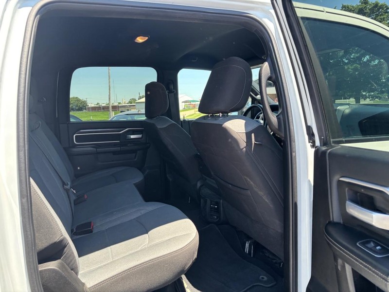 Ram 3500 Vehicle Image 12