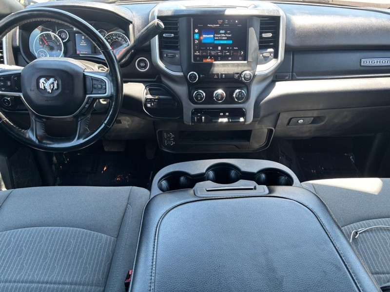 Ram 3500 Vehicle Image 13