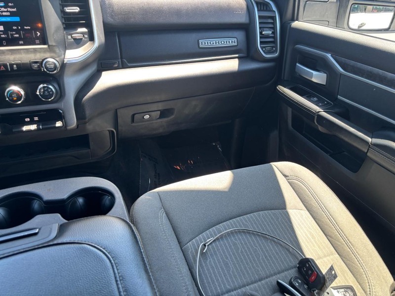 Ram 3500 Vehicle Image 16
