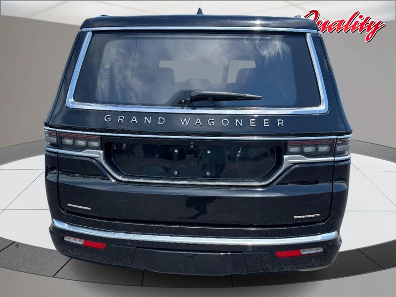 Jeep Grand Wagoneer Vehicle Image 04