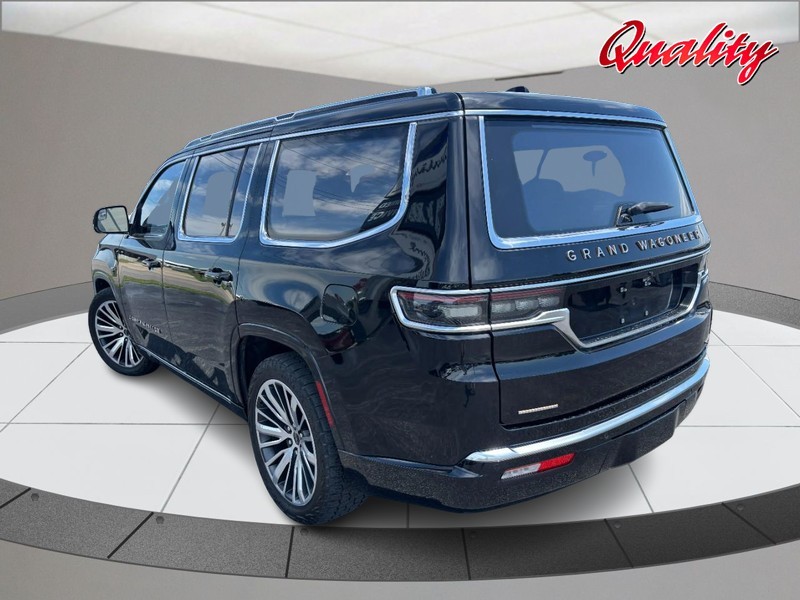 Jeep Grand Wagoneer Vehicle Image 05