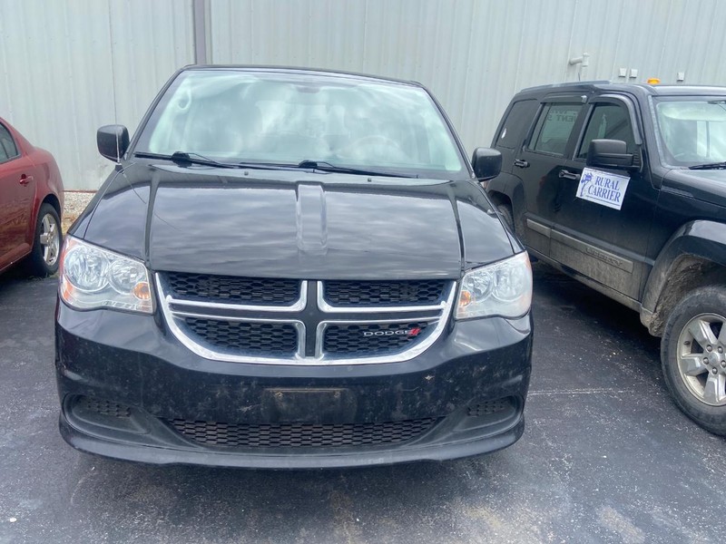 Dodge Grand Caravan Vehicle Image 02