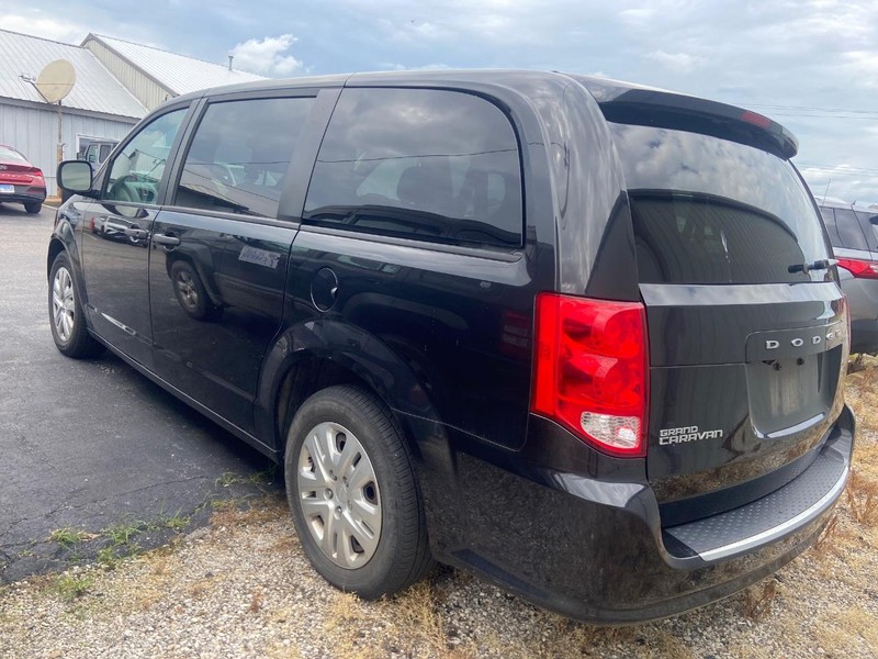 Dodge Grand Caravan Vehicle Image 04
