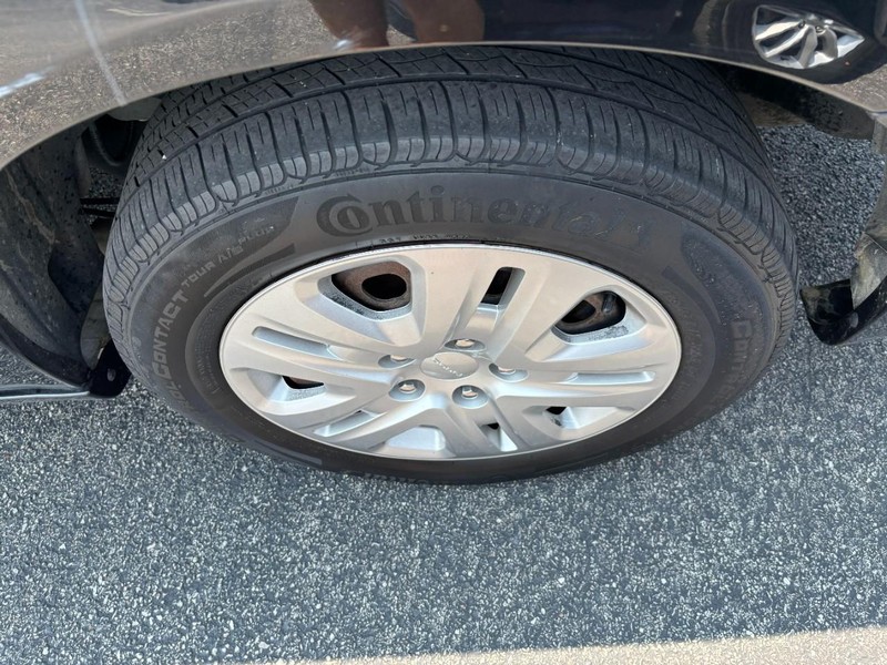 Dodge Grand Caravan Vehicle Image 07