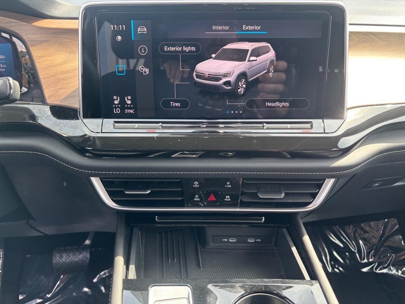 Volkswagen Atlas Vehicle Image 15