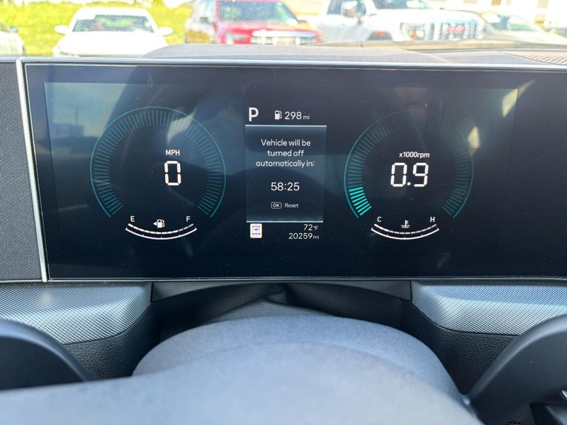 Hyundai Sonata Vehicle Image 18