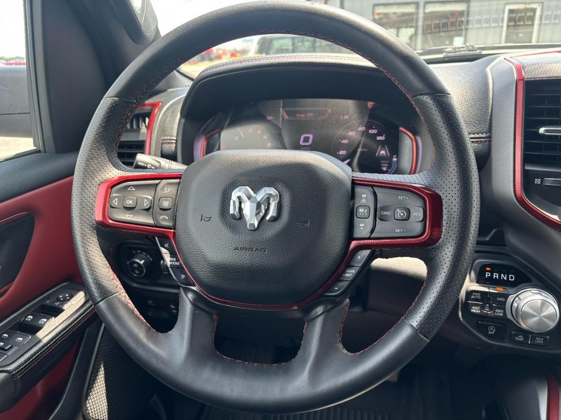 Ram 1500 Vehicle Image 14