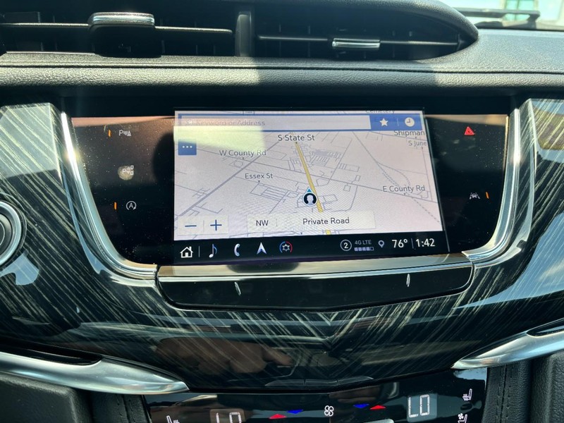 Cadillac XT6 Vehicle Full-screen Gallery Image 19
