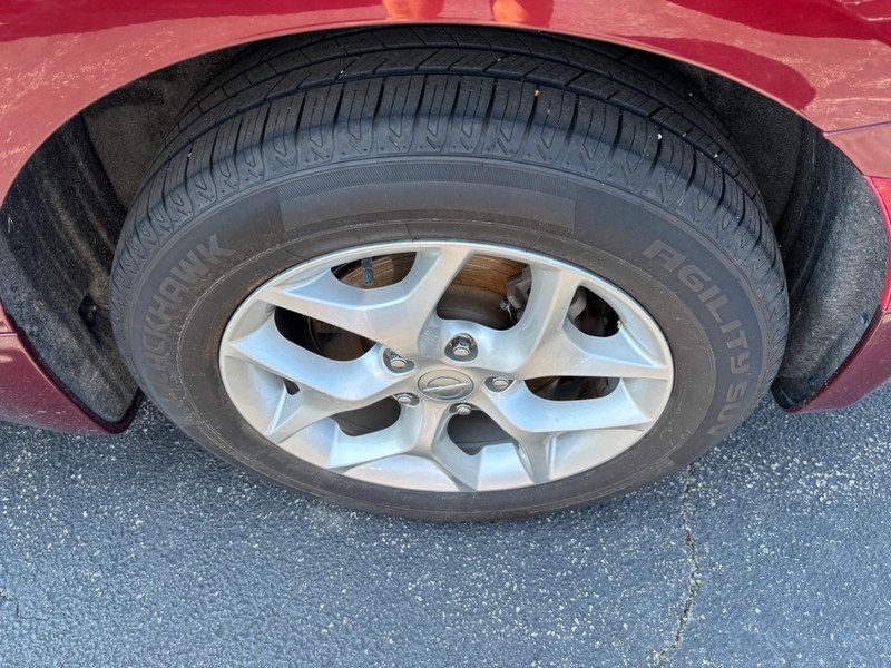 Chrysler Pacifica Vehicle Image 07