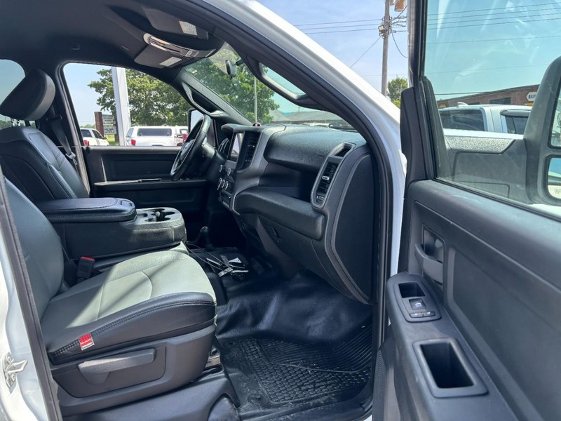 Ram 2500 Vehicle Image 11