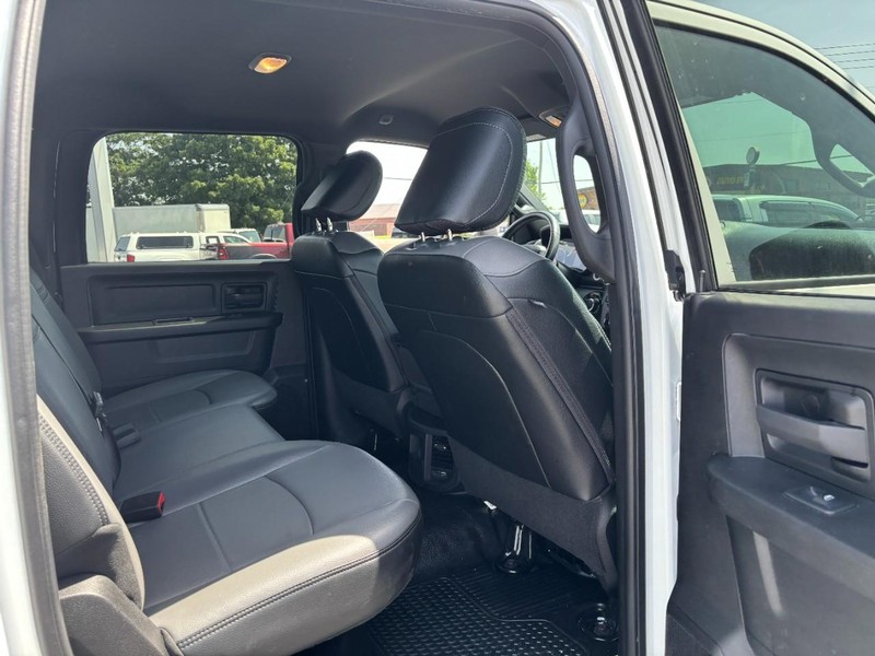 Ram 2500 Vehicle Image 12