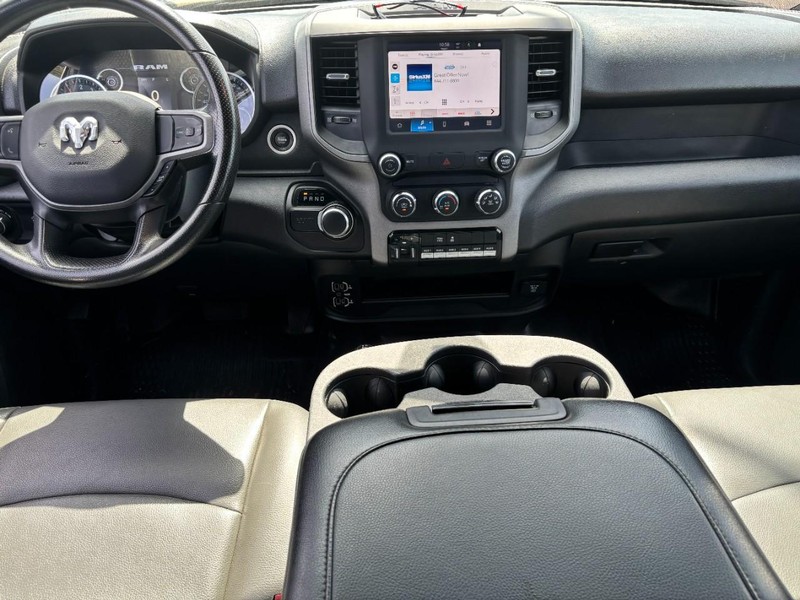 Ram 2500 Vehicle Image 13