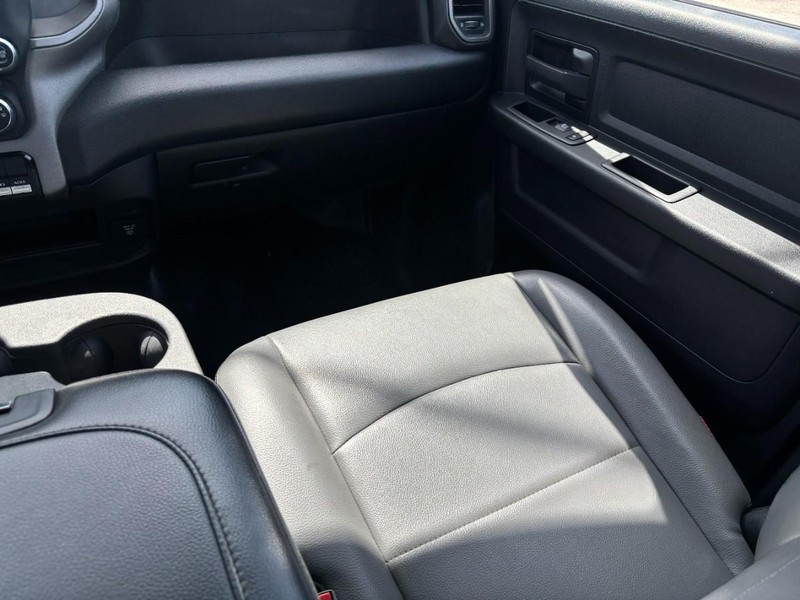 Ram 2500 Vehicle Image 16