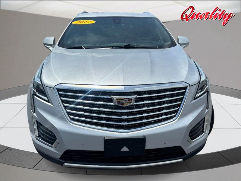 Cadillac XT5 Vehicle Image 10