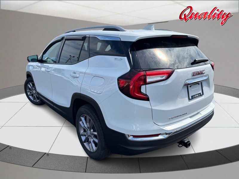 GMC Terrain Vehicle Image 05