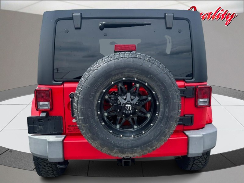Jeep Wrangler JK Unlimited Vehicle Image 04